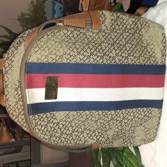 Tommy Hilfiger backpack - Picture 1 of 5